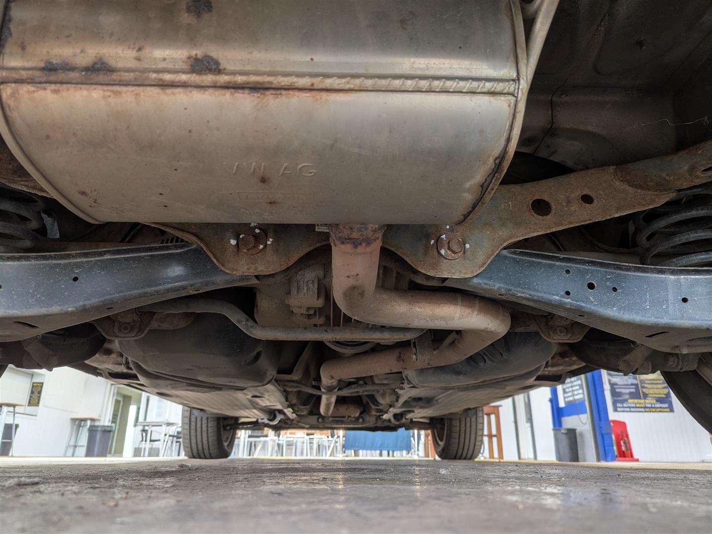 <p>2011 VOLKSWAGEN TIGUAN MATCH TDI 4MOT S-A</p>