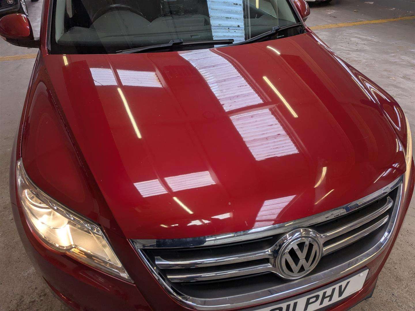 <p>2011 VOLKSWAGEN TIGUAN MATCH TDI 4MOT S-A</p>