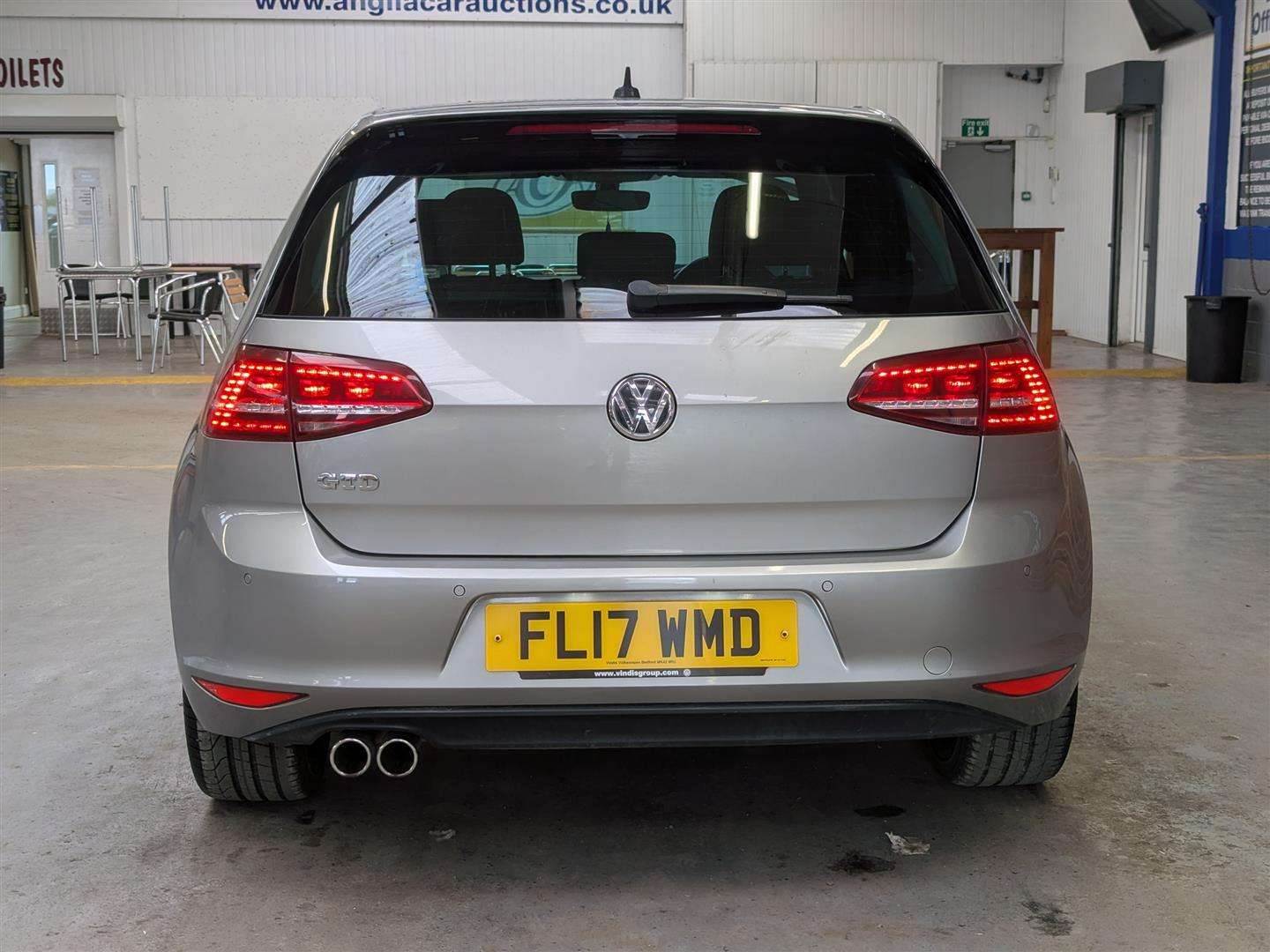 <p>2017 VOLKSWAGEN GOLF GTD S-A</p>