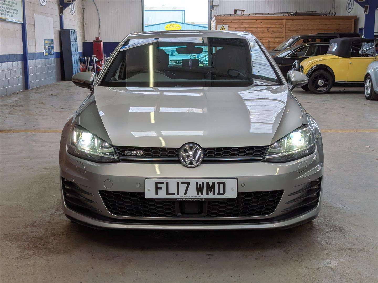 <p>2017 VOLKSWAGEN GOLF GTD S-A</p>