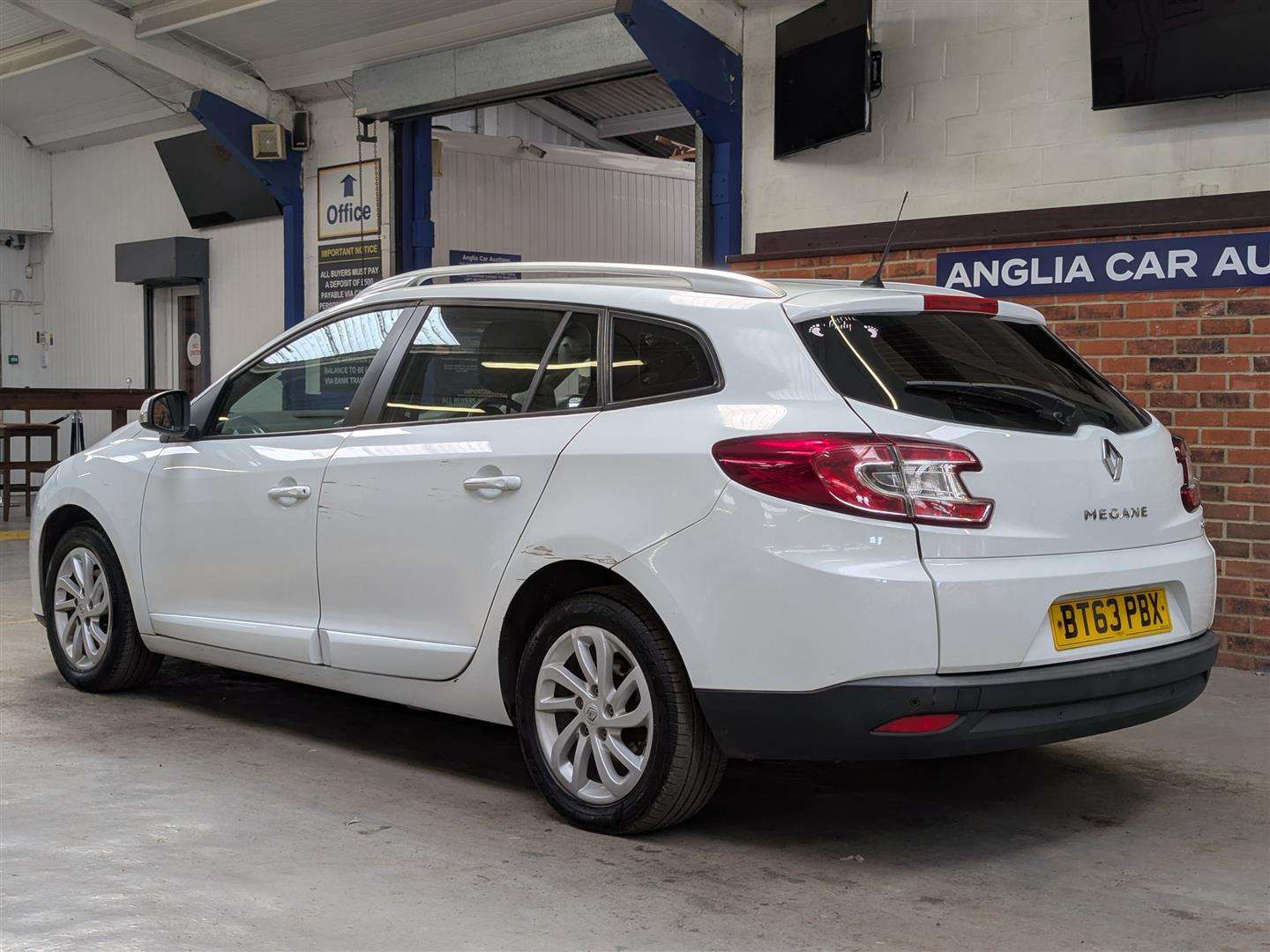 <p>2014 RENAULT MEGANE EXPR-N + ENERGY DC</p>