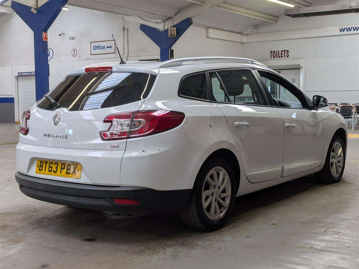 <p>2014 RENAULT MEGANE EXPR-N + ENERGY DC</p>