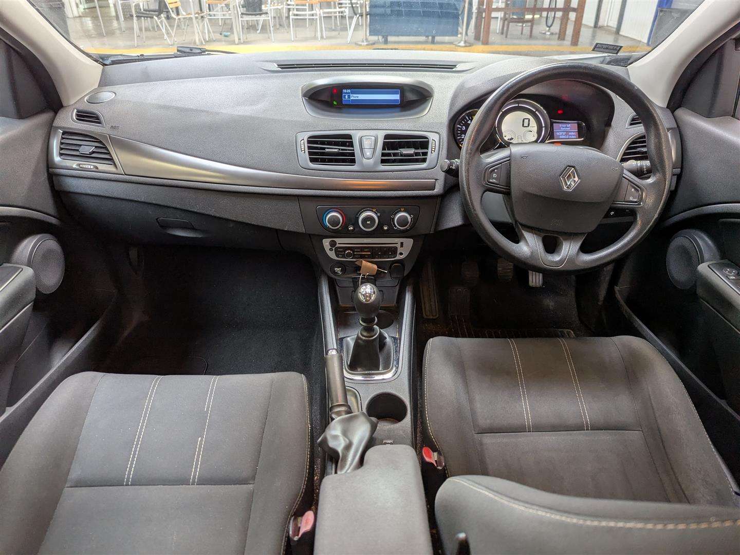 <p>2014 RENAULT MEGANE EXPR-N + ENERGY DC</p>
