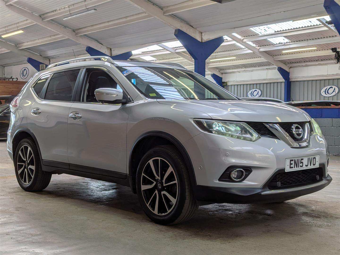 <p>2015 NISSAN X-TRAIL TEKNA DCI</p>