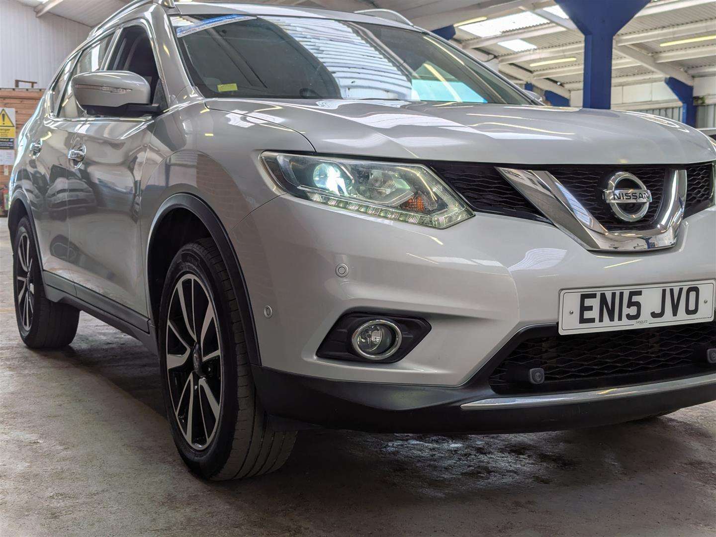 <p>2015 NISSAN X-TRAIL TEKNA DCI</p>
