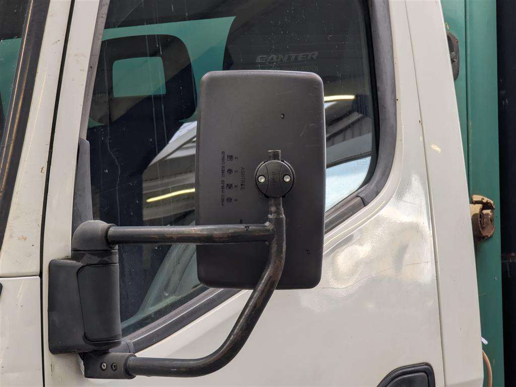 <p>2006 MITSUBISHI CANTER 35 3C13 MWB</p>