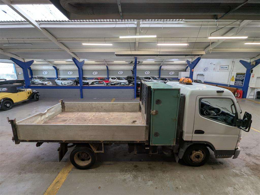 <p>2006 MITSUBISHI CANTER 35 3C13 MWB</p>
