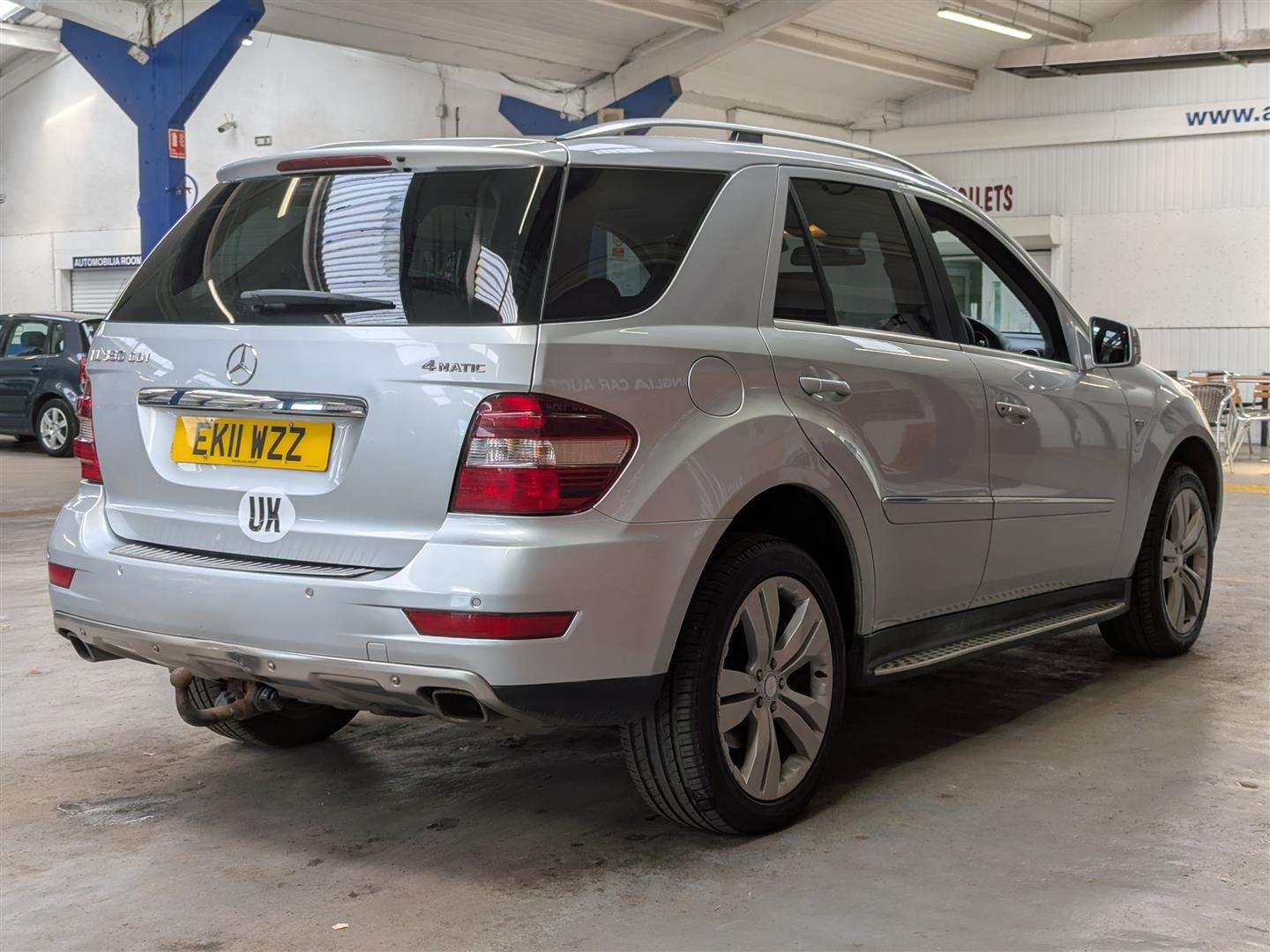 <p>2011 MERCEDES-BENZ ML350 SPT CDI BLUEEF-CY A</p>