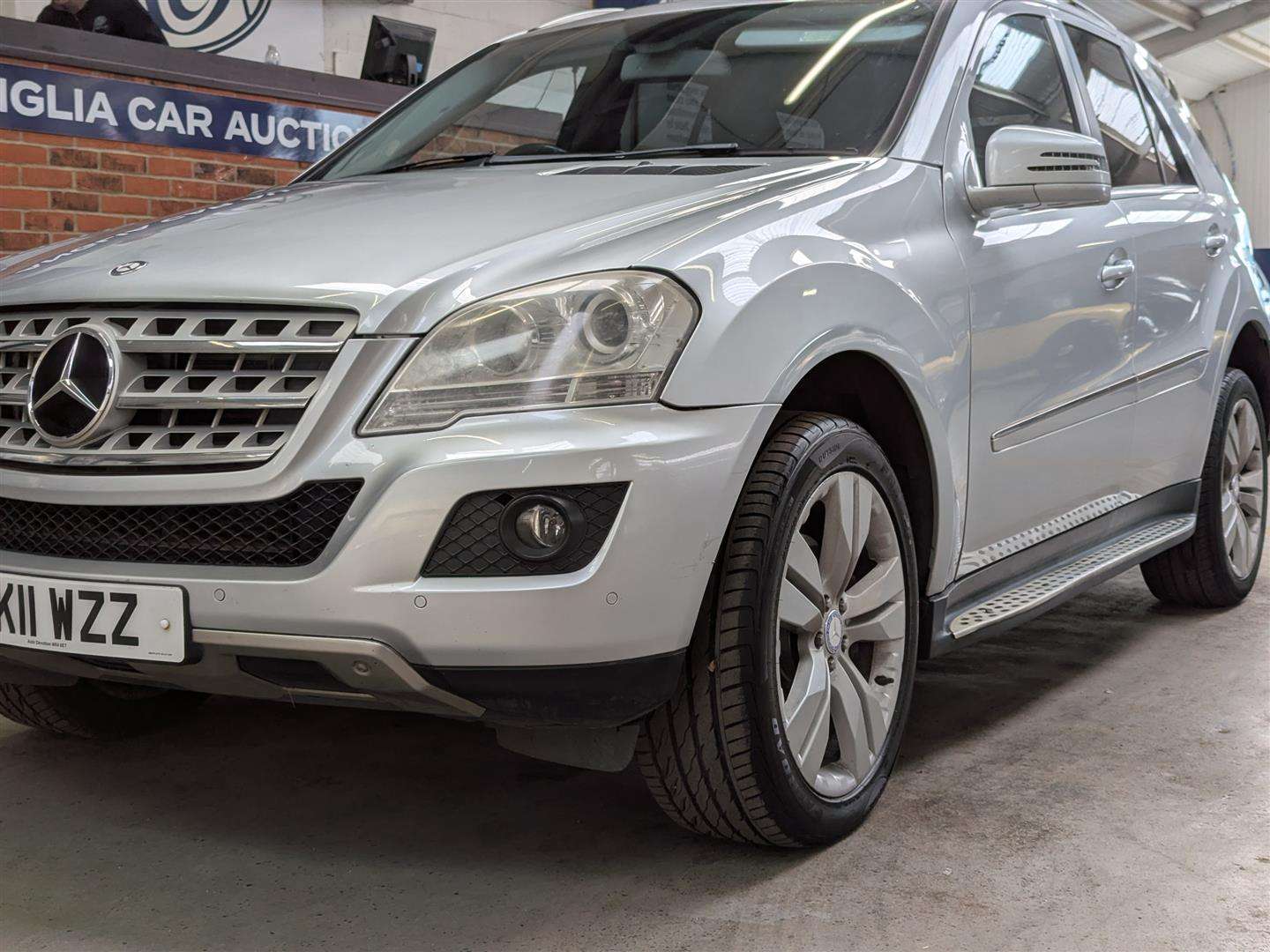 <p>2011 MERCEDES-BENZ ML350 SPT CDI BLUEEF-CY A</p>