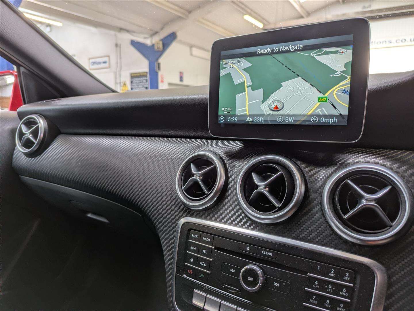 <p>2016 MERCEDES-BENZ A 200 D AMG LINE</p>