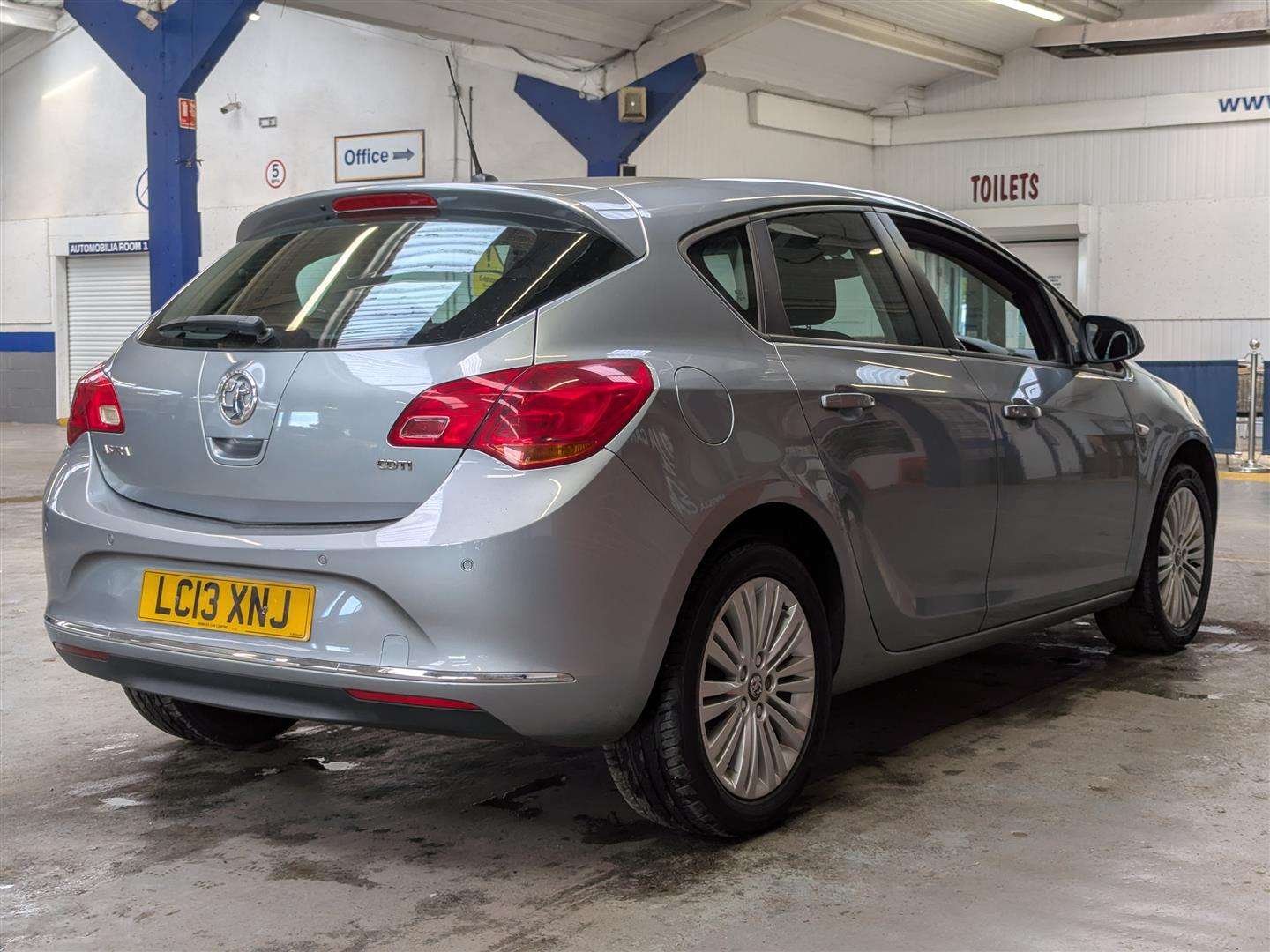 <p>2013 VAUXHALL ASTRA ENERGY CDTI</p>