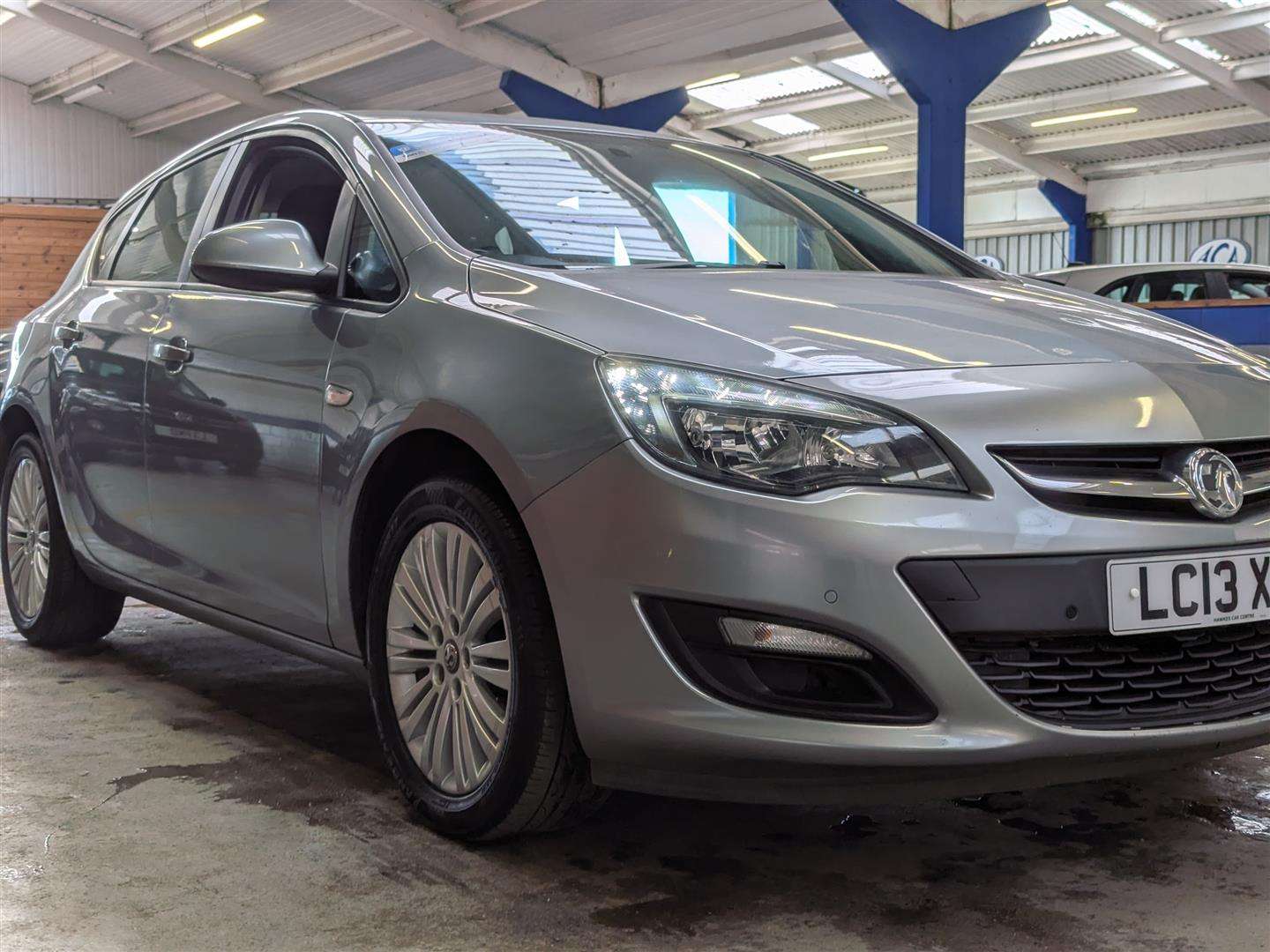 <p>2013 VAUXHALL ASTRA ENERGY CDTI</p>