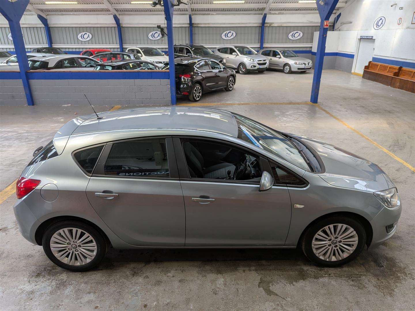 <p>2013 VAUXHALL ASTRA ENERGY CDTI</p>