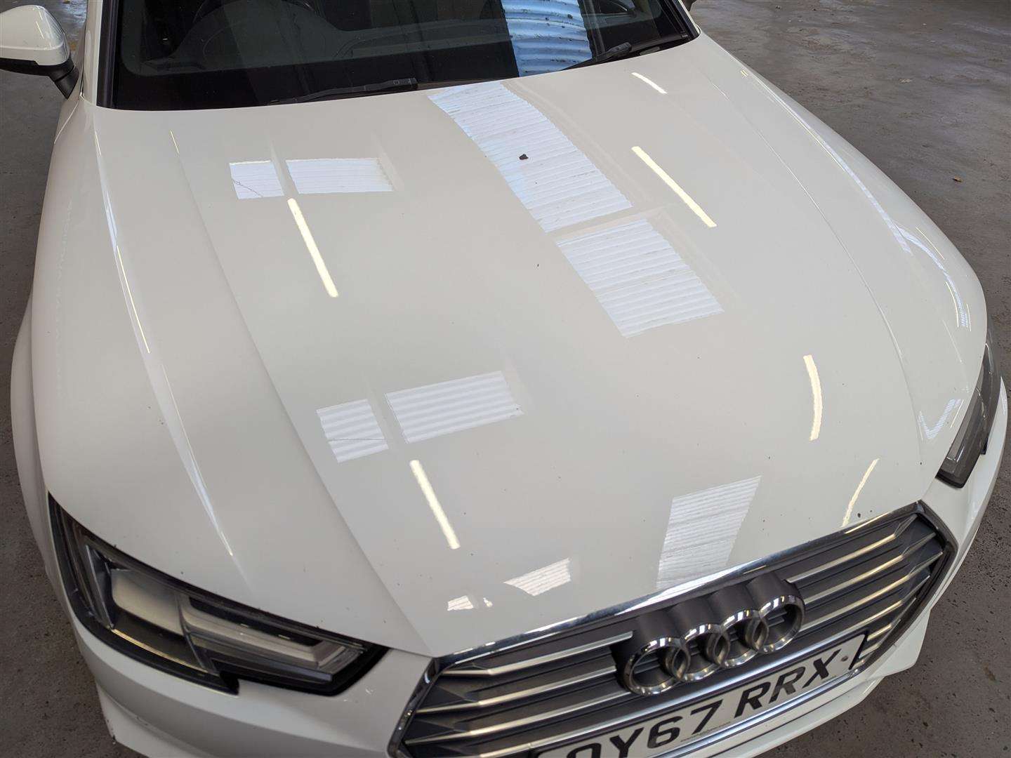 <p>2017 AUDI A4 S LINE TDI S-A</p>
