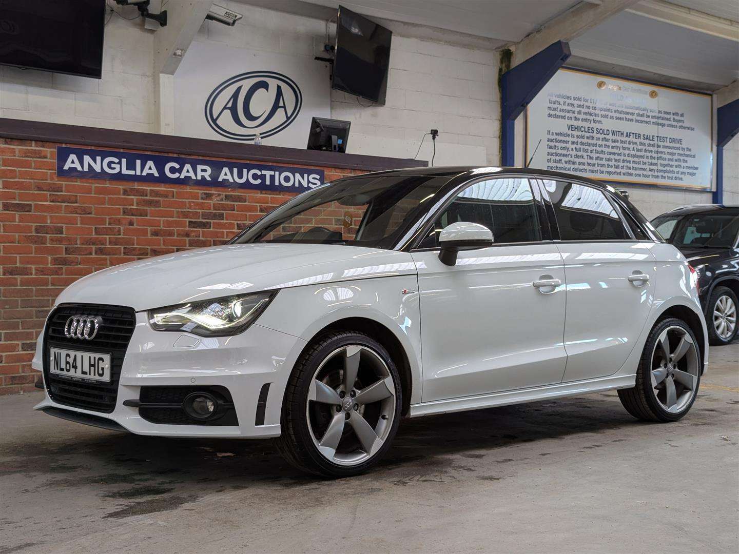 <p>2014 AUDI A1 S LINE BLACK EDITION T</p>