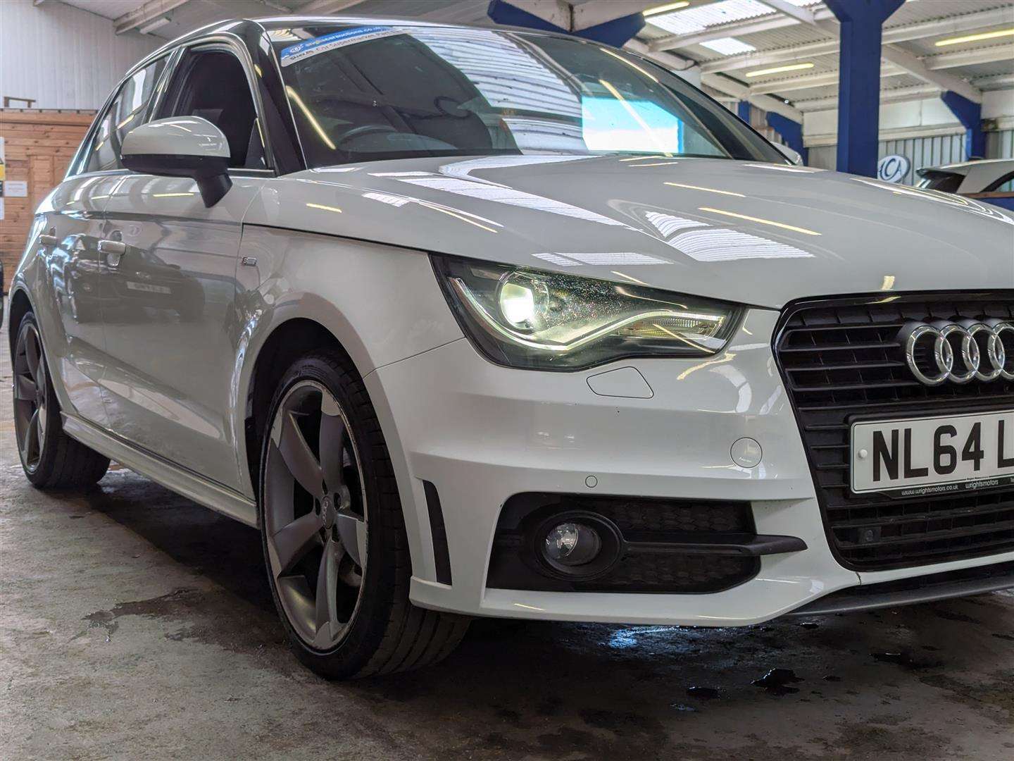 <p>2014 AUDI A1 S LINE BLACK EDITION T</p>
