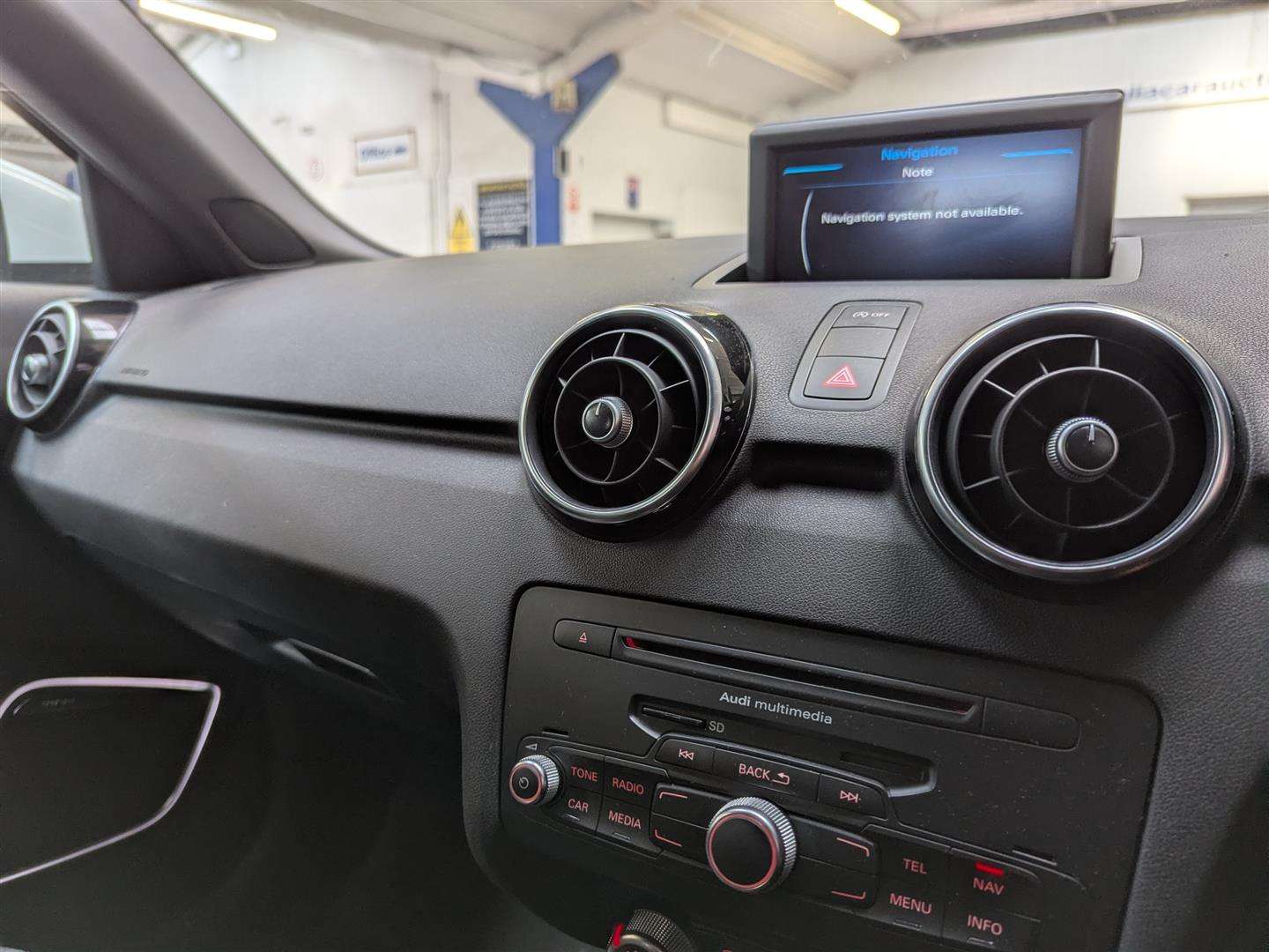 <p>2014 AUDI A1 S LINE BLACK EDITION T</p>