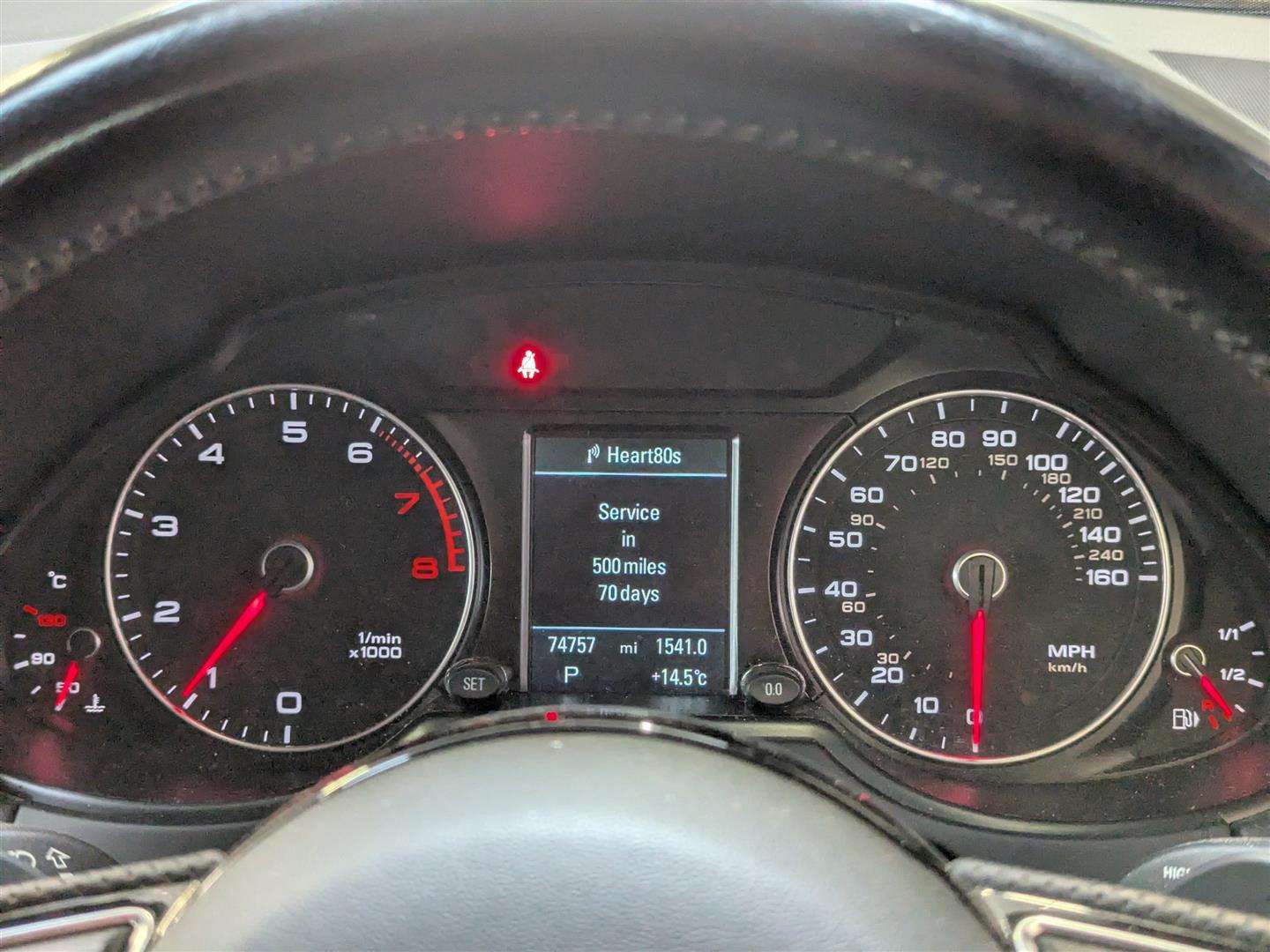 <p>2015 AUDI Q5 S LINE + TFSI QUATTRO</p>