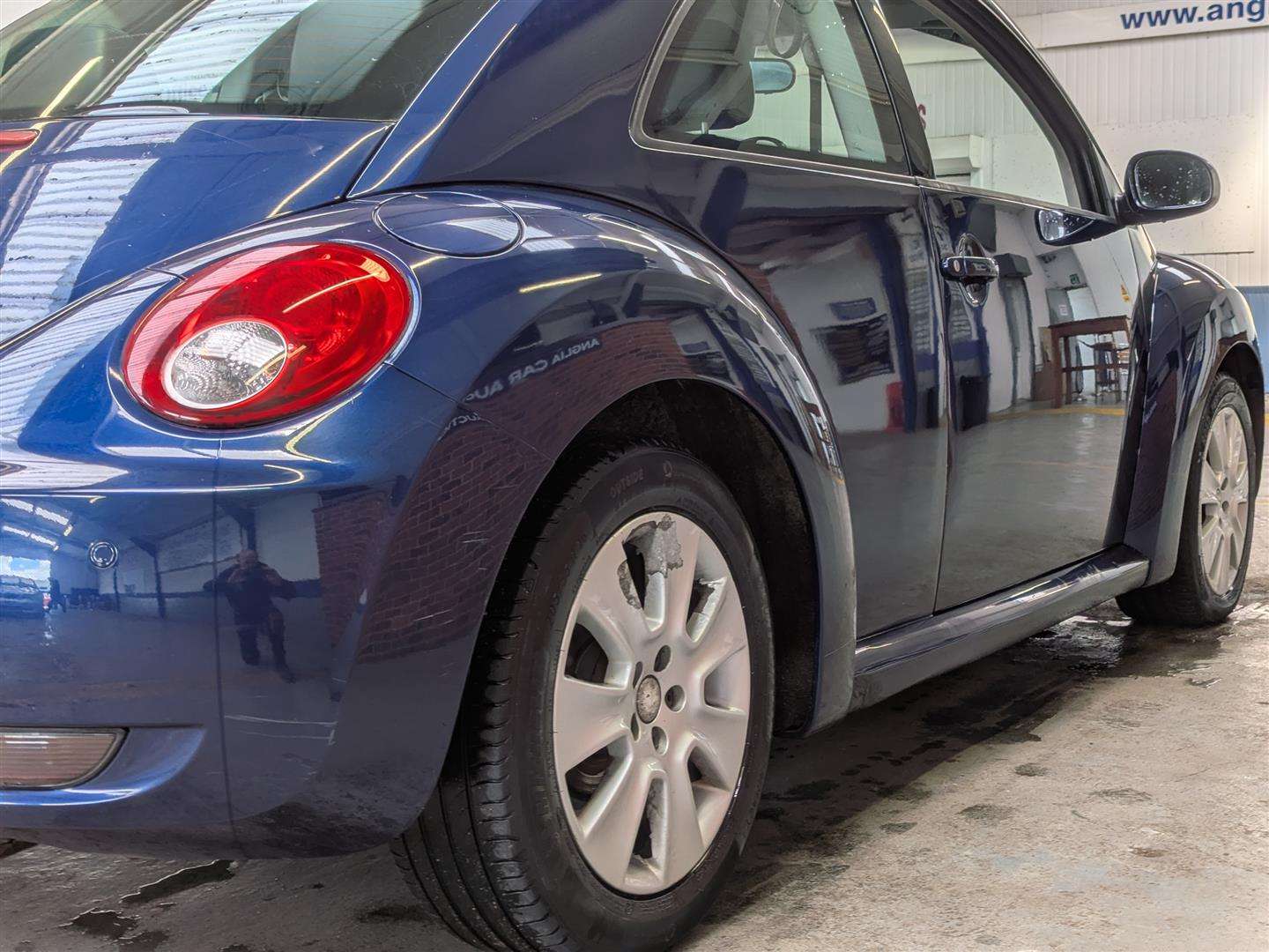 <p>2008 VOLKSWAGEN BEETLE</p>