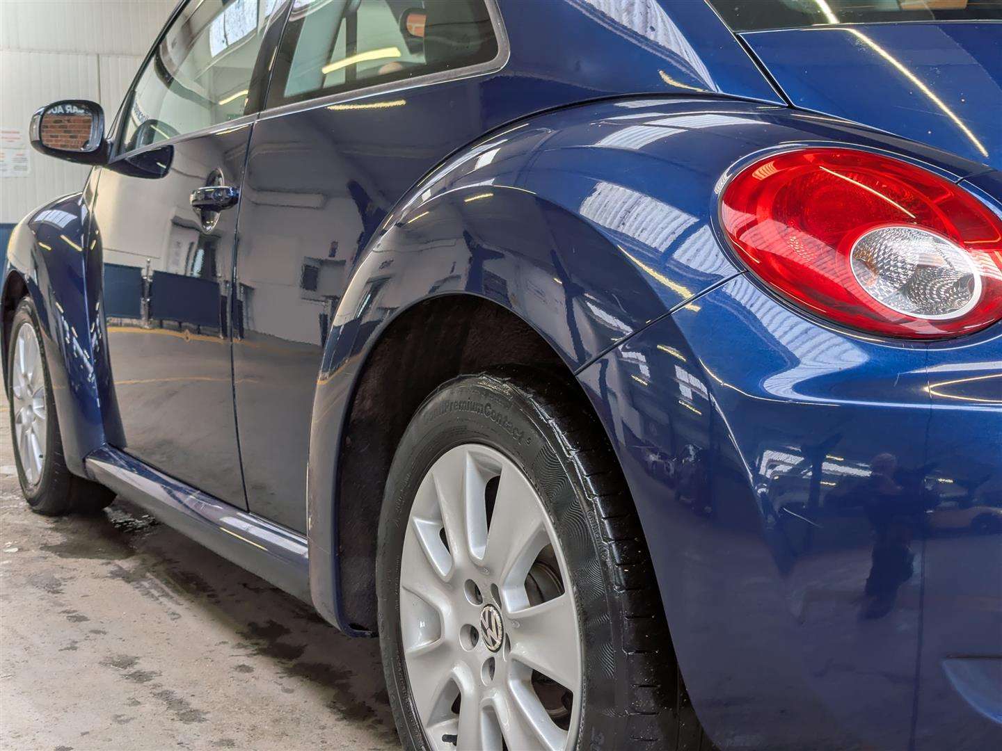 <p>2008 VOLKSWAGEN BEETLE</p>
