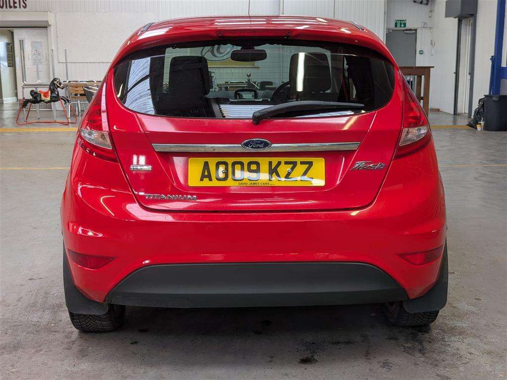 <p>2009 FORD FIESTA TITANIUM 90 TDCI</p>