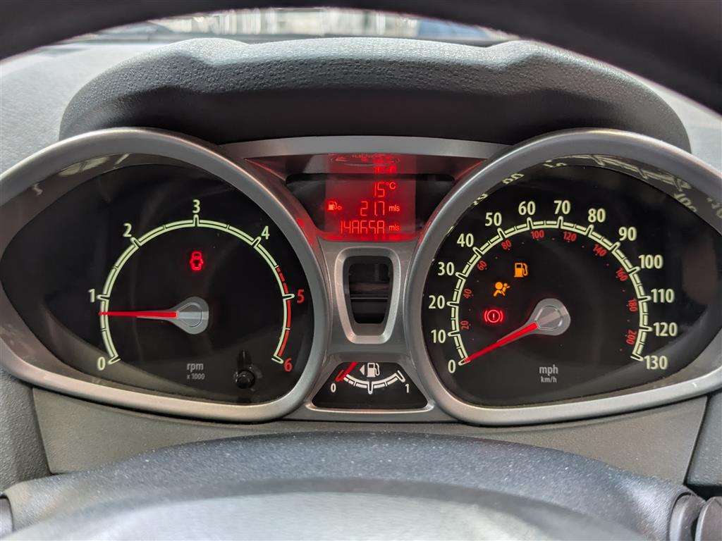 <p>2009 FORD FIESTA TITANIUM 90 TDCI</p>