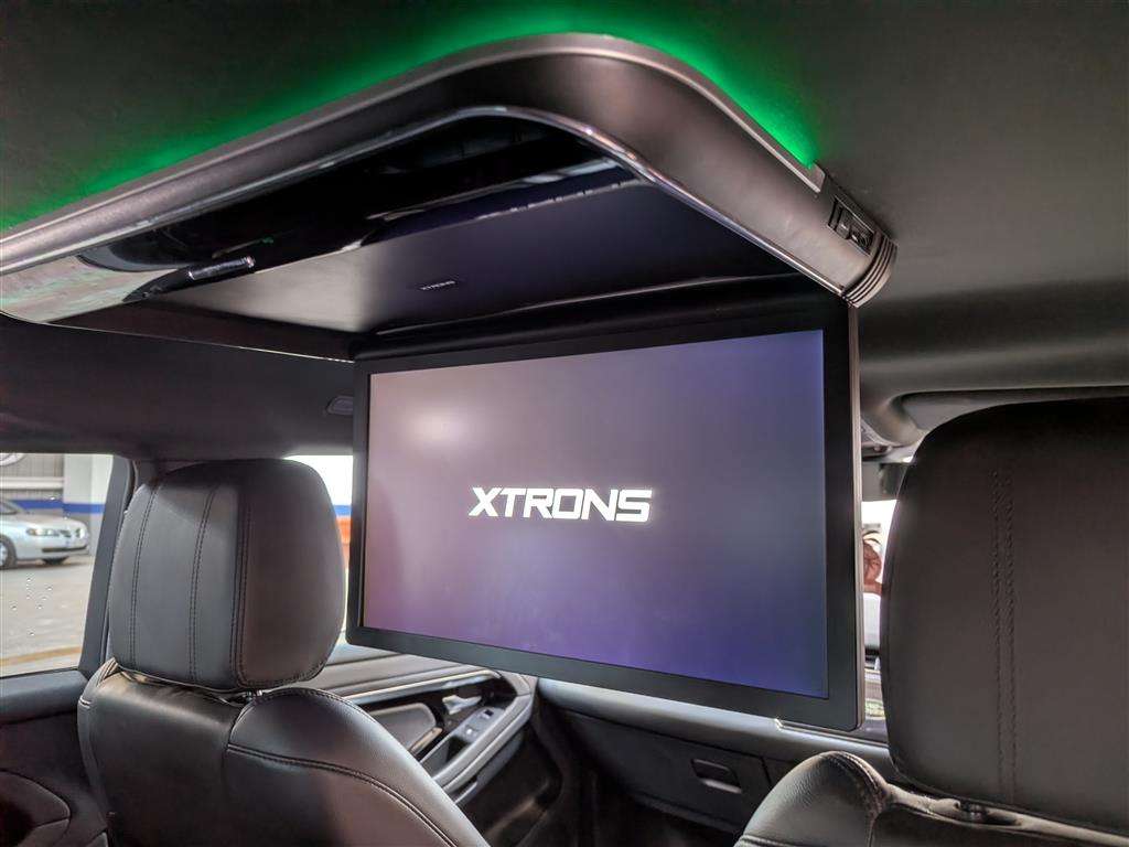 <p>2019 LAND ROVER RANGE ROVER EVOQUE R-DYN</p>