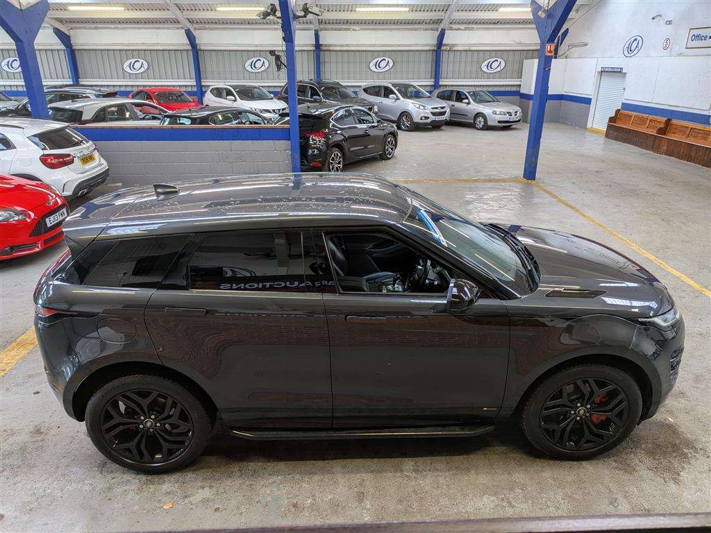 <p>2019 LAND ROVER RANGE ROVER EVOQUE R-DYN</p>