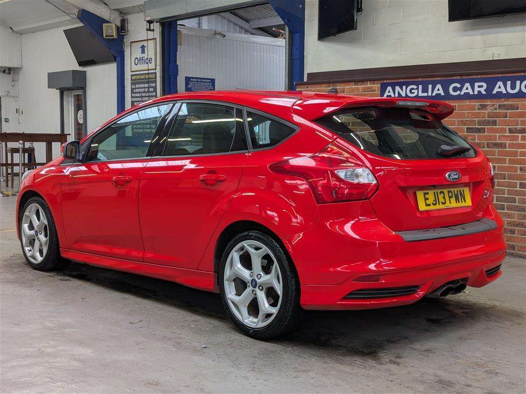 <p>2013 FORD FOCUS ST-2 TURBO</p>