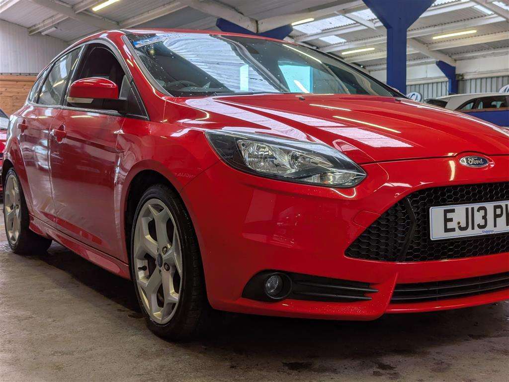 <p>2013 FORD FOCUS ST-2 TURBO</p>
