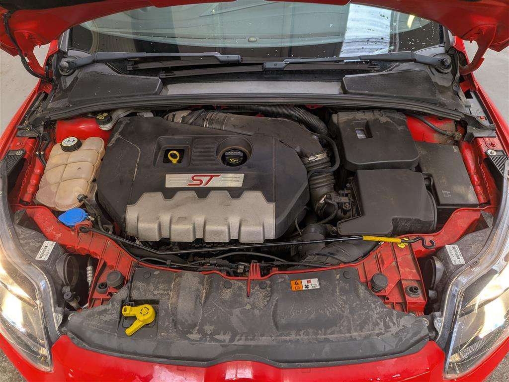 <p>2013 FORD FOCUS ST-2 TURBO</p>