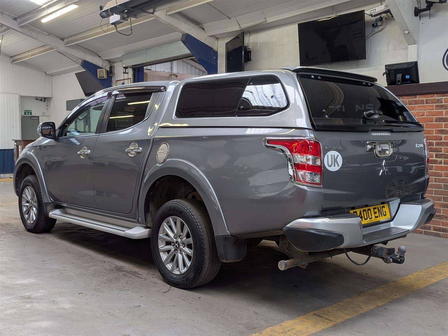 <p>2018 MITSUBISHI L200 BARBARIAN DI-D</p>
