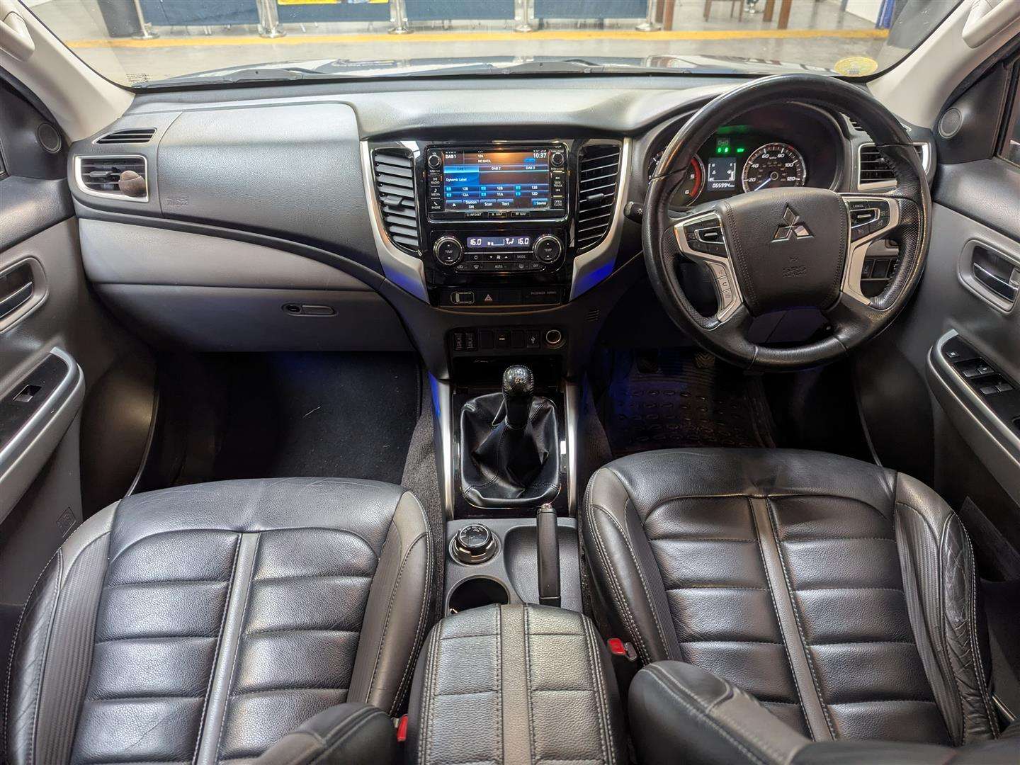 <p>2018 MITSUBISHI L200 BARBARIAN DI-D</p>