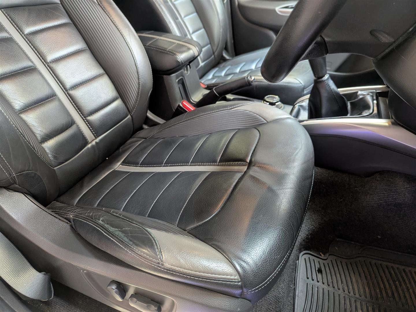 <p>2018 MITSUBISHI L200 BARBARIAN DI-D</p>