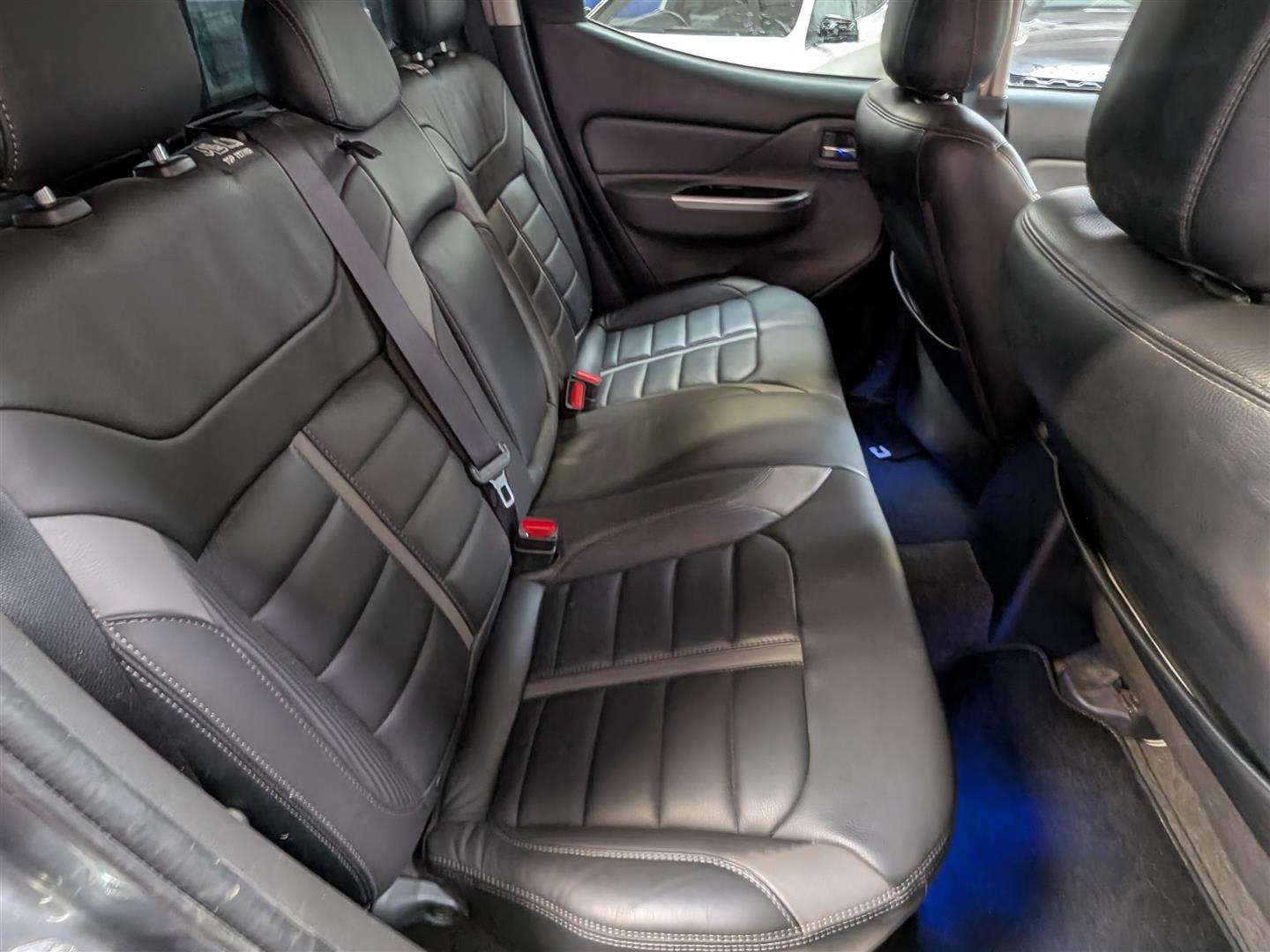 <p>2018 MITSUBISHI L200 BARBARIAN DI-D</p>