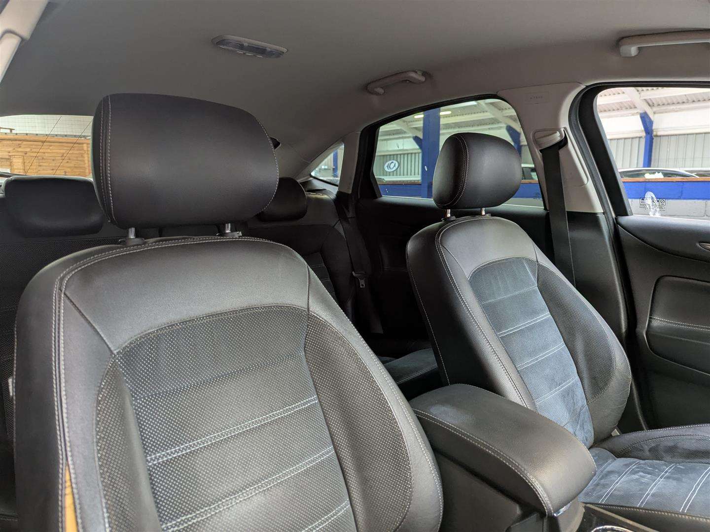 <p>2009 FORD MONDEO TITANIUM X TDCI140</p>