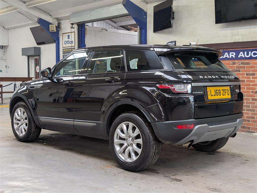 <p>2018 LAND ROVER RANGE ROVER EVOQUE SE ED4</p>