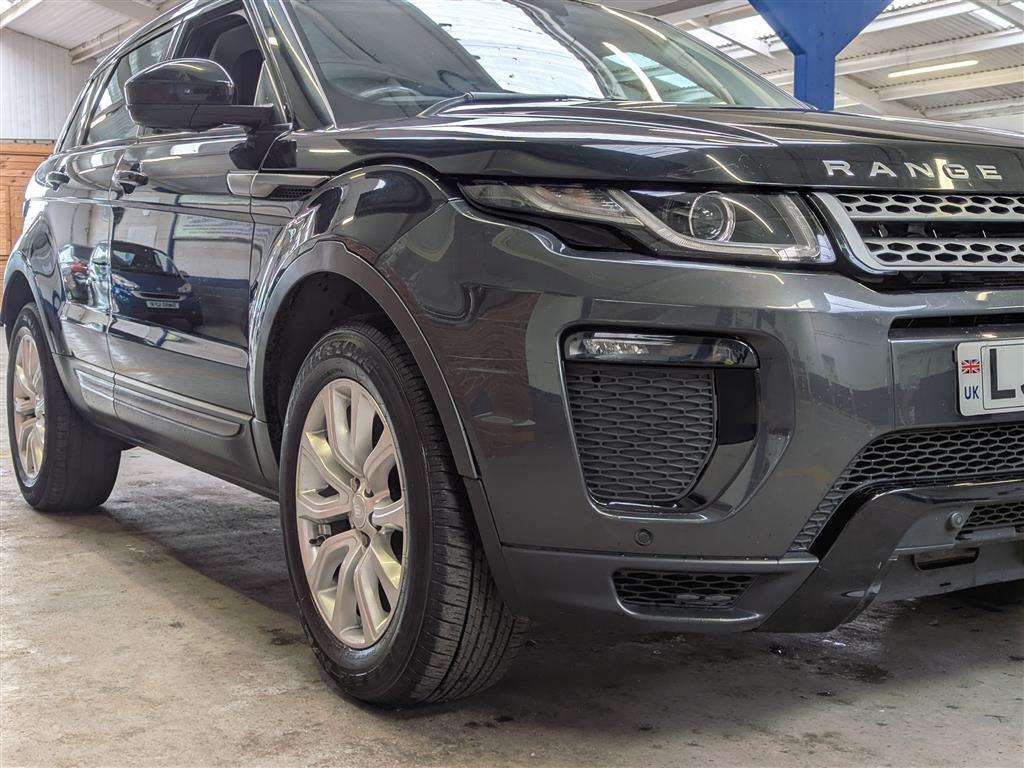 <p>2018 LAND ROVER RANGE ROVER EVOQUE SE ED4</p>
