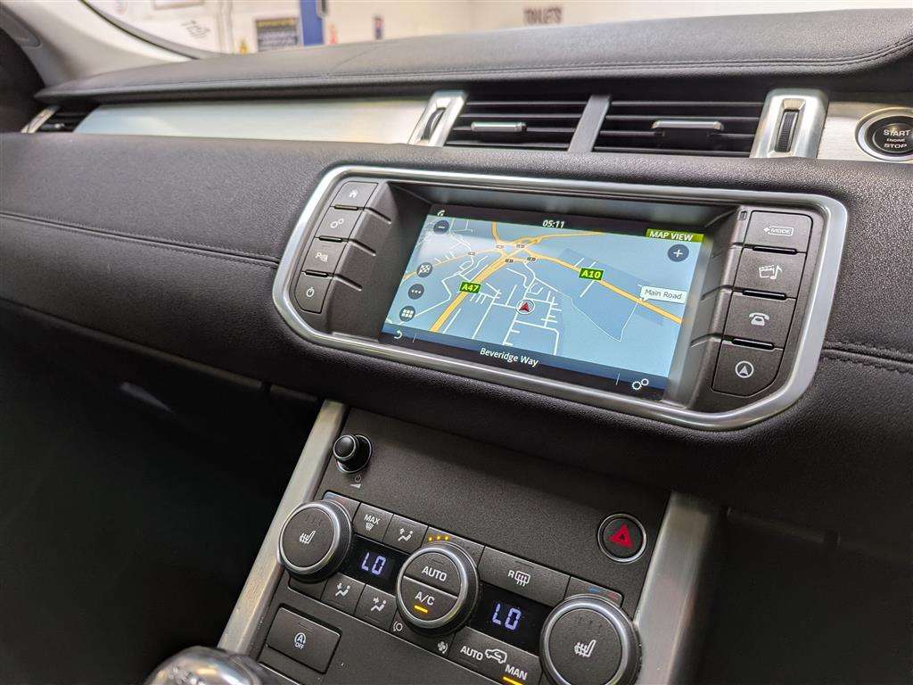 <p>2018 LAND ROVER RANGE ROVER EVOQUE SE ED4</p>
