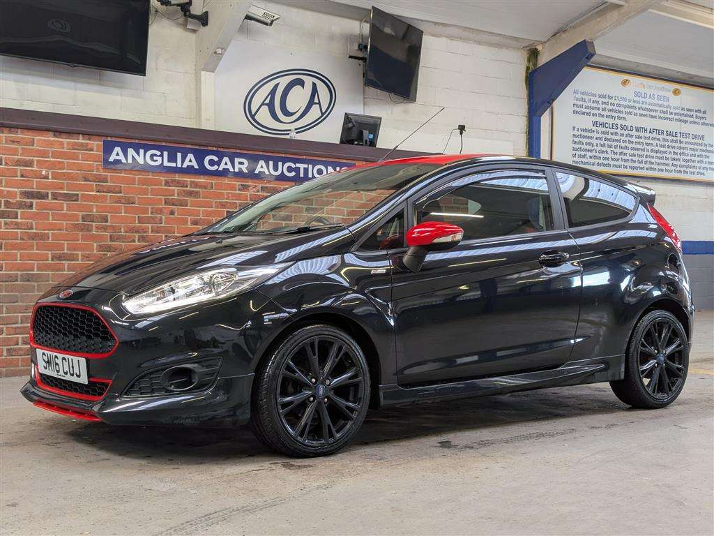 <p>2016 FORD FIESTA ZETEC S BLACK EDIT</p>