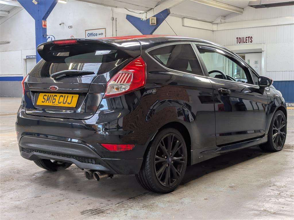 <p>2016 FORD FIESTA ZETEC S BLACK EDIT</p>