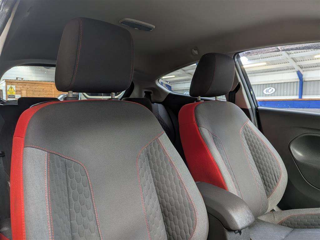 <p>2016 FORD FIESTA ZETEC S BLACK EDIT</p>