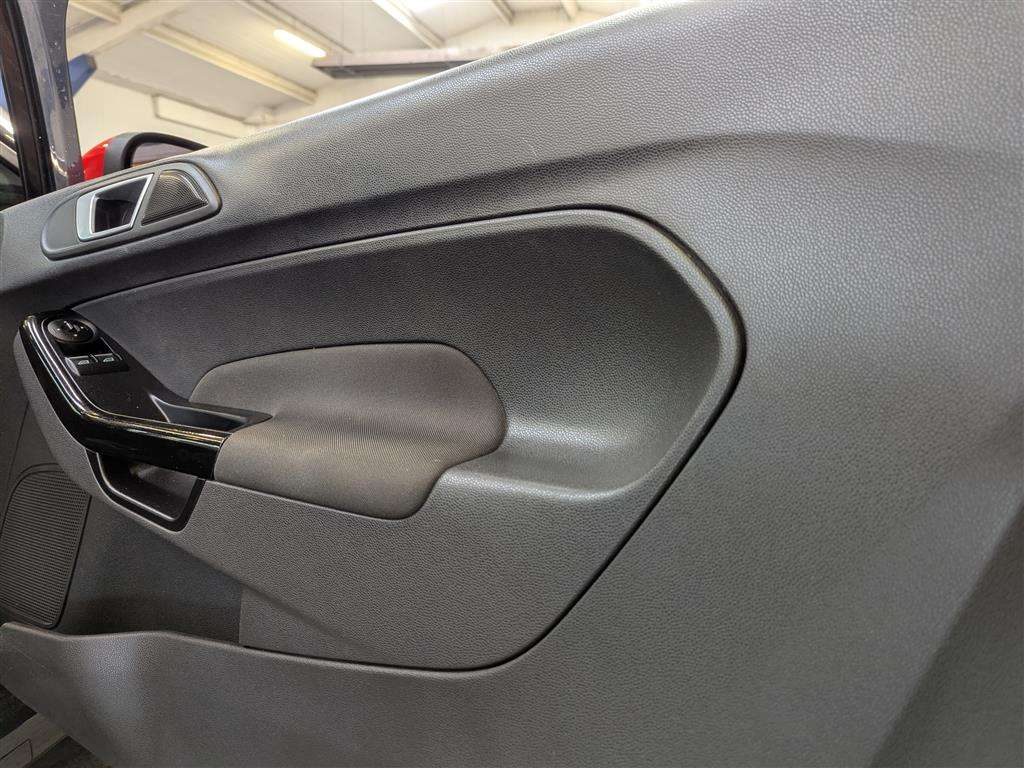 <p>2016 FORD FIESTA ZETEC S BLACK EDIT</p>