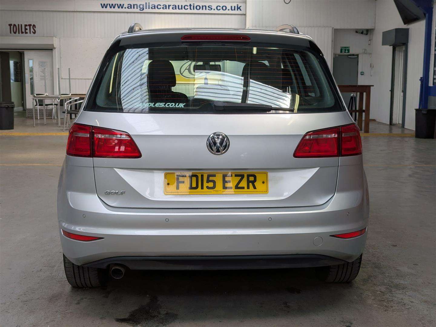<p>2015 VOLKSWAGEN GOLF SV SE TDI</p>