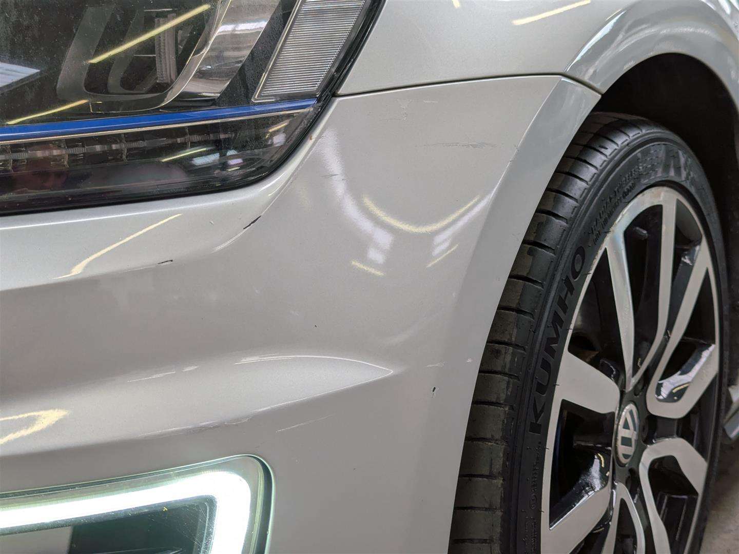 <p>2016 VOLKSWAGEN GOLF GTE S-A</p>
