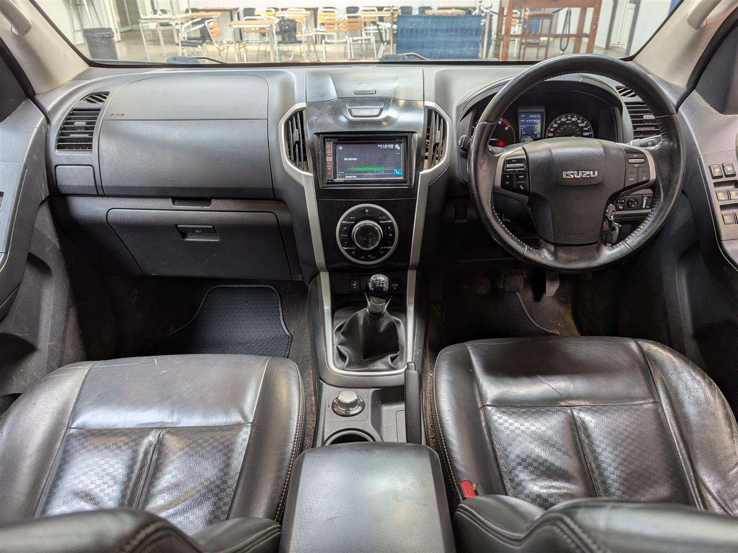 <p>2015 ISUZU D-MAX UTAH VISION D/C TW</p>