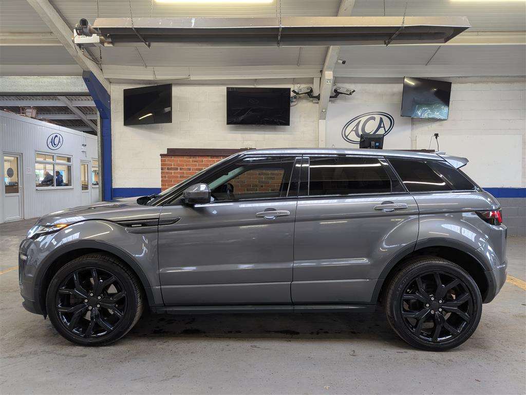 <p>2017 LAND ROVER RANGE ROVER EVOQUE AUTOBI</p>
