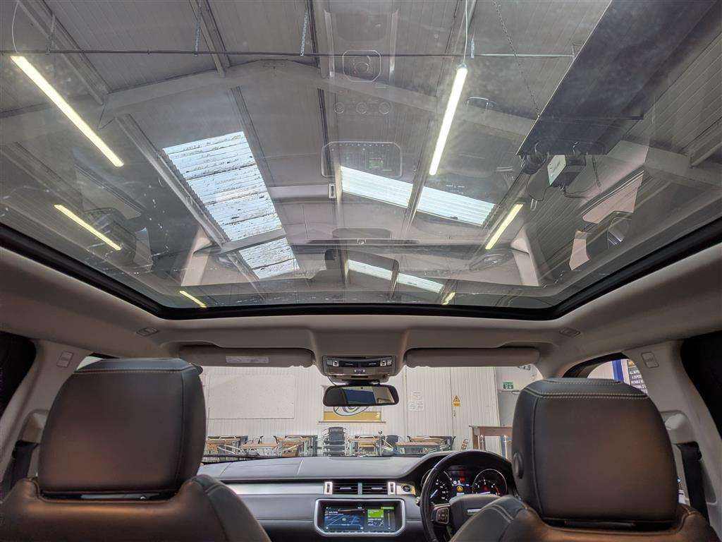 <p>2017 LAND ROVER RANGE ROVER EVOQUE AUTOBI</p>