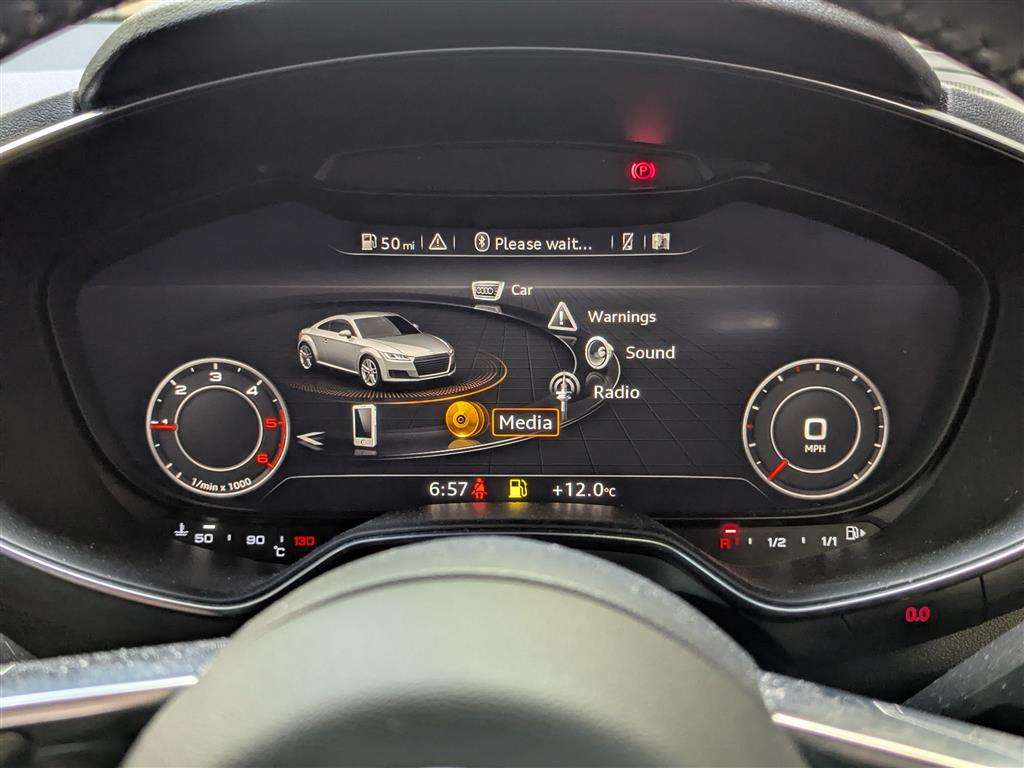 <p>2015 AUDI TT S LINE TDI ULTRA</p>