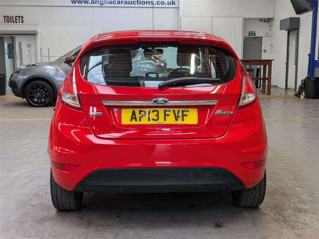 <p>2013 FORD FIESTA ZETEC</p>